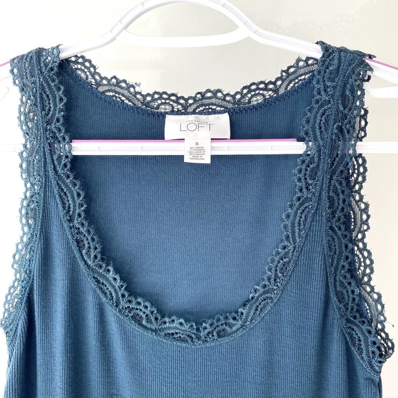 Navy Blue Lace Tank by Ann Taylor LOFT Size small - Picture 3 of 9